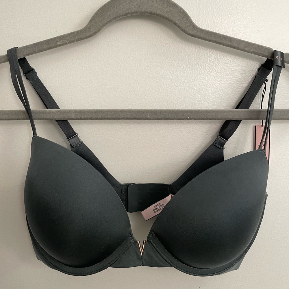 NWT Victoria’s Secret Push Up Bra